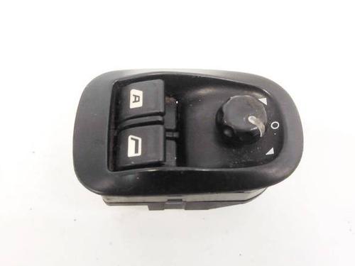 Used Switch Switch PEUGEOT 206 SW (2E/K) 1.4 HDi (68 hp) 32958845 32958845