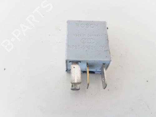 Used Electronic sensor Electronic sensor VW CADDY III Box Body/MPV (2KA, 2KH, 2CA, 2CH) 1.9 TDI (105 hp) 33065693 33065693