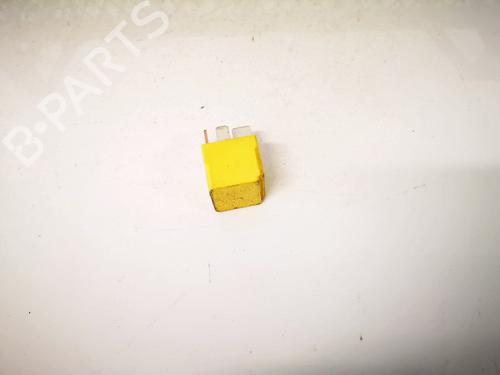 Used Electronic sensor Electronic sensor OPEL INSIGNIA A (G09) 1.8 (68) (140 hp) 32886437 32886437