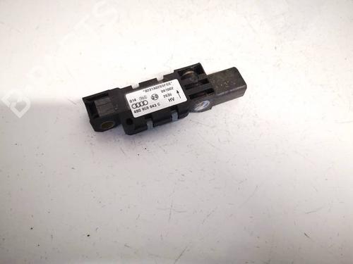 Used Electronic module Electronic module AUDI A6 C5 (4B2, 4B4) 1.9 TDI (130 hp) 32620369 32620369