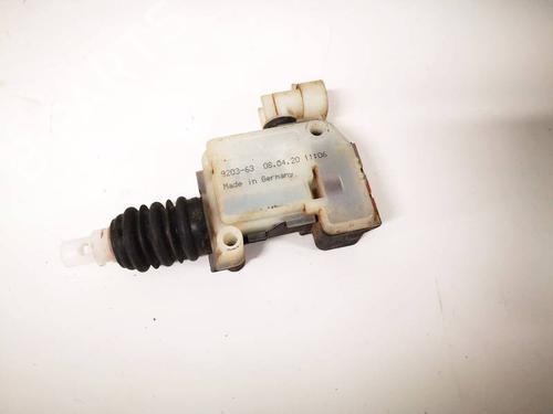 Fuel door actuator TESLA MODEL S (5YJS) P90D AWD | BP38577445E18 - Image 3
