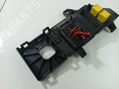 Used Fuse box Fuse box OPEL VECTRA C (Z02) 2.0 DTI 16V (F69) (101 hp) 32537080 32537080