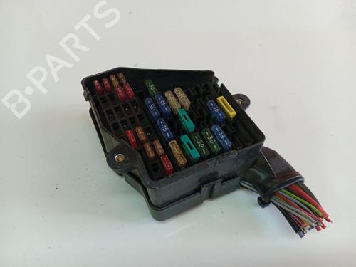 Fuse box AUDI A4 B5 (8D2) 1.9 TDI | BP33751644E1 - Image 4