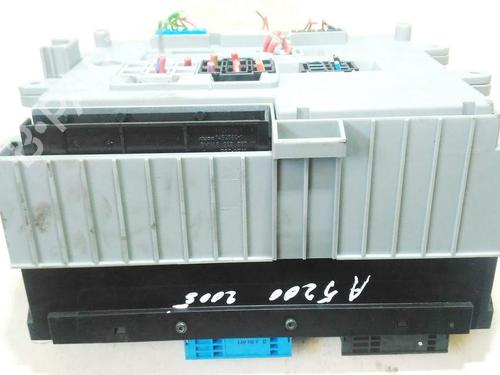 Used Fuse box Fuse box BMW 3 (E90) 318 d (122 hp) 33520816 33520816