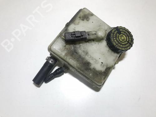 Used Brake fluid reservoir Brake fluid reservoir 35710310 35710310
