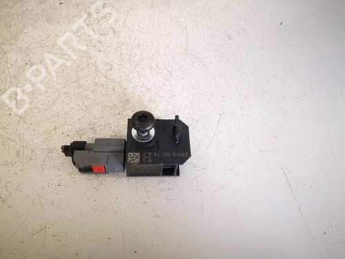 Electronic sensor CHEVROLET CRUZE Hatchback (J305) 1.7 D | BP38006627M84 - Image 2