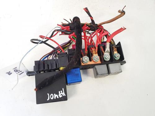 fuse-box-vw-passat-b55-3b3-2000-2001-2002-2003-2004-2005-32886777 main image
