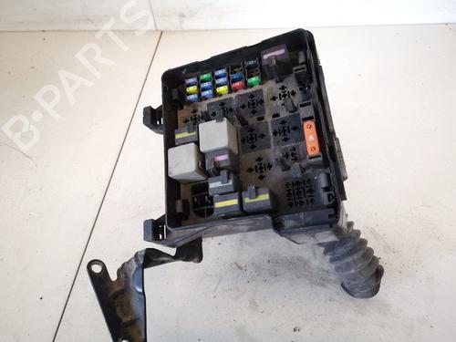 Used Fuse box Fuse box SAAB 9-5 Estate (YS3E) 1.9 TiD (150 hp) 32913466 32913466