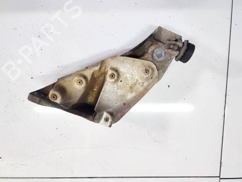 Used Support BMW 3 (E90) 318 i (143 hp) 32537320