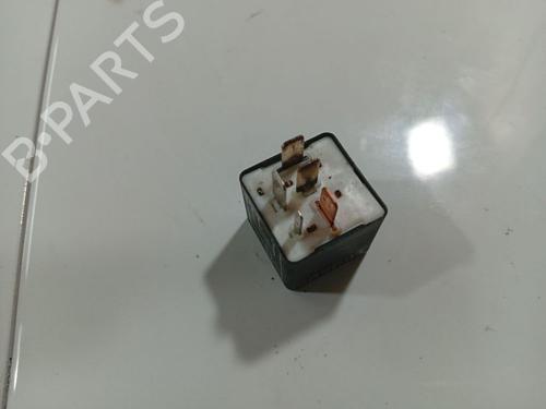 Electronic sensor AUDI 80 B4 Saloon (8C2) 1.9 TDI | BP32560173M84 - Image 2