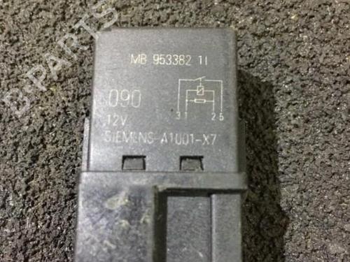 Used Electronic sensor Electronic sensor MITSUBISHI CARISMA (DA_) 1.6 (DA1A) (99 hp) 33482497 33482497