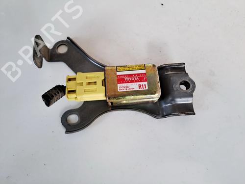 electronic-module-toyota-yaris-verso-_p2_-1999-2000-2001-2002-2003-2004-2005-32887197 main image