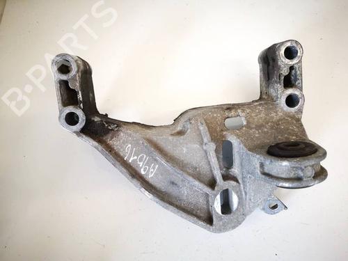 Used Support Support MINI MINI (R50, R53) Cooper (116 hp) 32957371 32957371