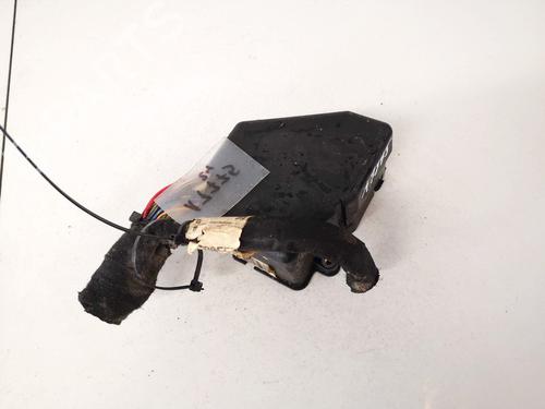 Fuse box VW PASSAT B5 Variant (3B5) 1.9 TDI | BP32895657E1 - Image 2