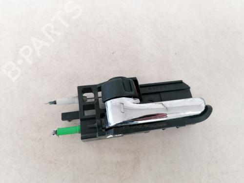 Used Front left interior door handle Front left interior door handle 35577053 35577053