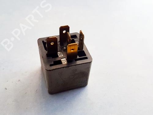 Electronic sensor PEUGEOT 407 (6D_) 1.6 HDi 110 (6D9HZC, 6D9HYC) | BP33108806M84 - Image 2