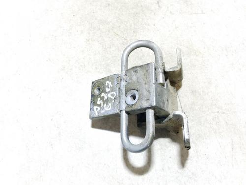 hingedoor-check-strap-audi-a4-b5-8d2-1994-1995-1996-1997-1998-1999-2000-2001-33099204 main image