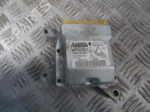 ecu-airbags-renault-laguna-ii-bg01_-2001-2002-2003-2004-2005-2006-2007-33490544 main image