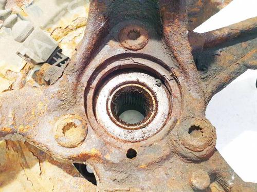 Left front steering knuckle VW GOLF V (1K1) 1.4 16V | BP35276208M25 - Image 2