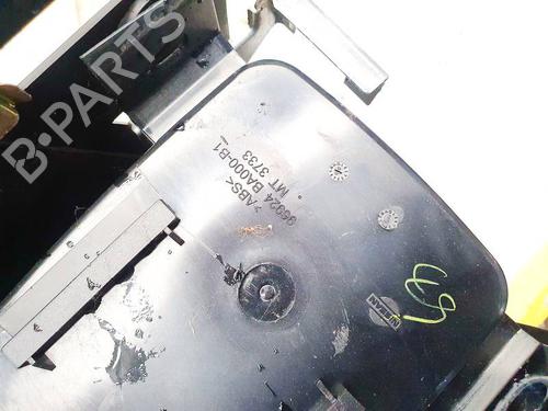 Armrest / Center console NISSAN PRIMERA Hatchback (P12) 1.9 dCi | BP35308287I20 - Image 3