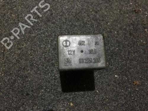 Used Electronic sensor Electronic sensor OPEL OMEGA B (V94) 2.5 DTI (F69, M69, P69) (150 hp) 33483405 33483405