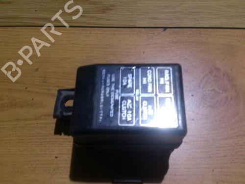 Used Fuse box Fuse box MITSUBISHI CARISMA (DA_) 1.9 TD (DA4A) (90 hp) 33506179 33506179