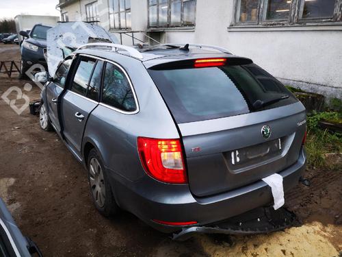 Electronic module SKODA SUPERB II (3T4) 2.0 TDI | BP32925681M83  - Image 8