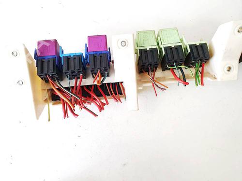 sikringsdose-bmw-x5-e53-2000-2001-2002-2003-2004-2005-2006-32917455 main image