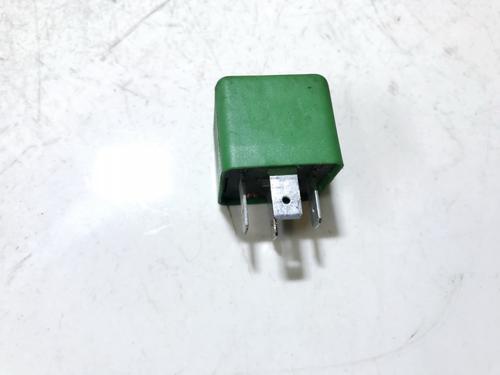 Used Other Other OPEL OMEGA B (V94) 2.5 DTI (F69, M69, P69) (150 hp) 33519630 33519630