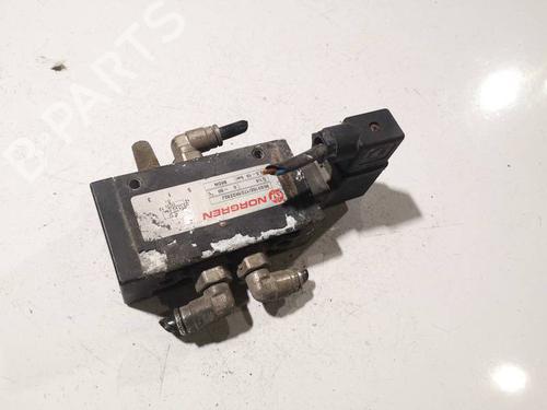 Electronic module VW TRANSPORTER T5 Van (7HA, 7HH, 7EA, 7EH) VR6 3.2 4motion | BP39084871M83 - Image 2