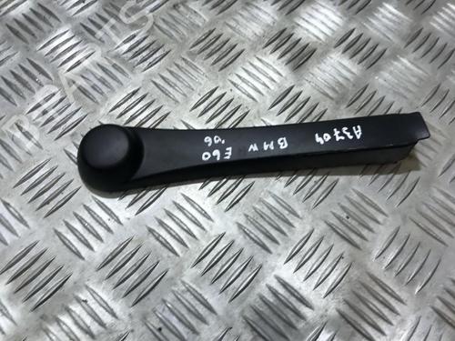 front-windshield-wiper-arm-bmw-5-e60-2001-2002-2003-2004-2005-2006-2007-2008-2009-2010-33494008 main image
