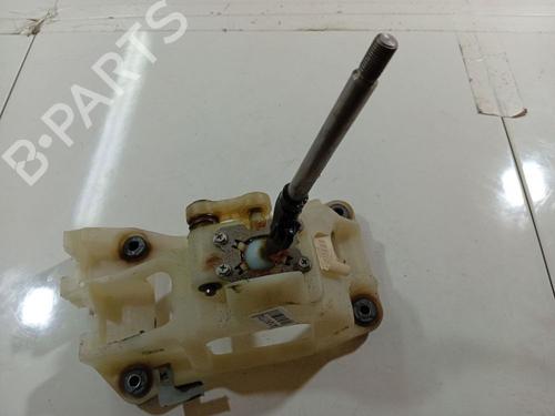 Used Gear lever Gear lever KIA CEE'D Hatchback (ED) 1.6 CRDi 90 (90 hp) 34844750 34844750