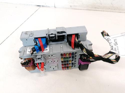 Used Fuse box Fuse box FIAT PUNTO (188_) 1.2 60 (188.030, .050, .130, .150, .230, .250) (60 hp) 32875012 32875012