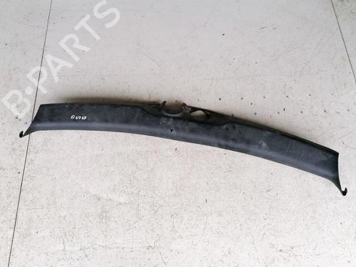 Used Boot lining Boot lining NISSAN X-TRAIL I (T30) 2.2 dCi 4x4 (136 hp) 35570787 35570787
