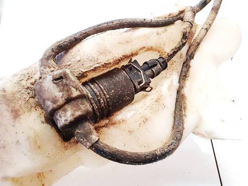 washer-pump-opel-astra-g-hatchback-t98-1998-1999-2000-2001-2002-2003-2004-2005-2006-2007-2008-2009-34964352 main image