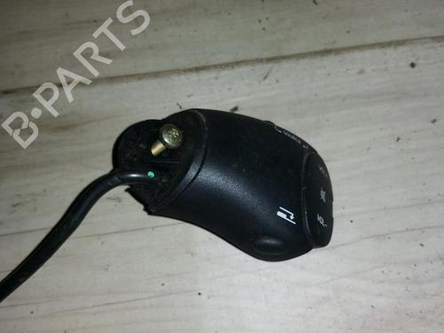 Used Steering wheel controls Steering wheel controls 35649047 35649047