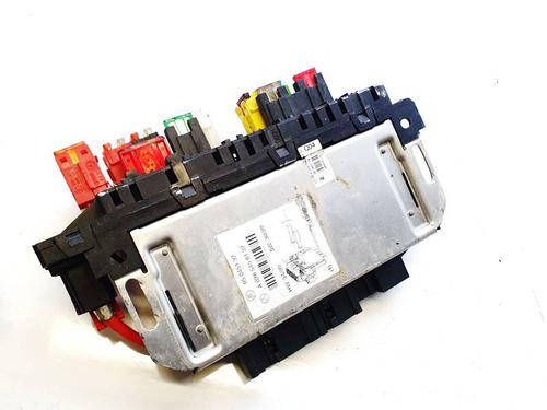 Used Fuse box Fuse box MERCEDES-BENZ S-CLASS (W220, V220) S 320 (220.065, 220.165) (224 hp) 32615922 32615922