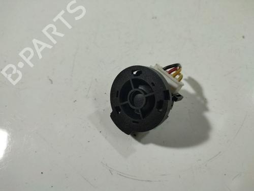 Luidspreker TOYOTA AVENSIS (_T25_) 2.0 VVTi (AZT250_) (155 hp) 32972838