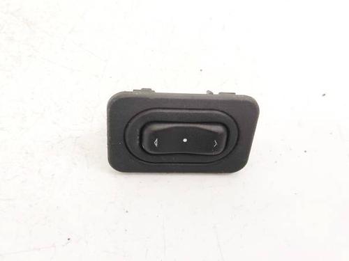 switch-opel-meriva-a-mpv-x03-2003-2004-2005-2006-2007-2008-2009-2010-32953155 main image