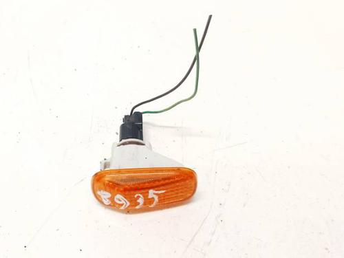 Used Right side indicator Right side indicator HONDA CIVIC VII Hatchback (EU, EP, EV) 1.6 i (EP2, EU8, EU6) (110 hp) 35263172 35263172