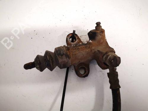 Used Clutch slave cylinder Clutch slave cylinder SUBARU FORESTER (SG_) 2.0 AWD (SG5) (125 hp) 35176985 35176985