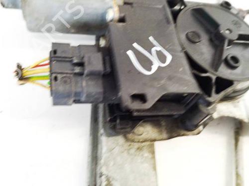 Right front window motor CITROËN C5 III (RD_) 1.6 HDi 110 (RD9HZC) | BP36770695E20 - Image 2