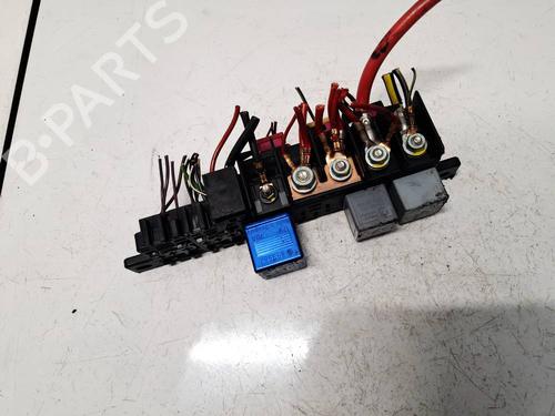 Used Fuse box Fuse box SKODA SUPERB I (3U4) 1.9 TDI (130 hp) 34203938 34203938