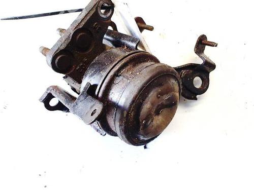 Used Engine mount Engine mount TOYOTA COROLLA Verso (ZER_, ZZE12_, R1_) 2.0 D-4D (CUR10_, CUR10R) (116 hp) 33098113 33098113