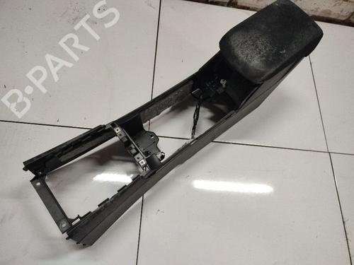 Console centrale Console centrale MITSUBISHI LANCER VIII (CY_A, CZ_A) 1.5 (109 hp) 34947173 34947173