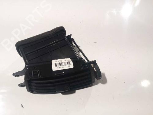 air-vent-hyundai-i30-estate-fd-2007-2008-2009-2010-2011-2012-32544591 main image