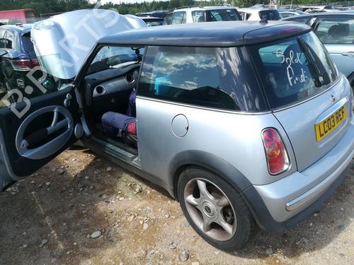 Fuse box MINI MINI (R50, R53) One | BP33508309E1 - Image 9