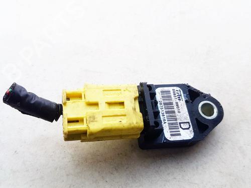 Used Electronic module Electronic module TOYOTA COROLLA Verso (ZER_, ZZE12_, R1_) 2.2 D-4D (AUR10_, AUR10R) (177 hp) 33530393 33530393