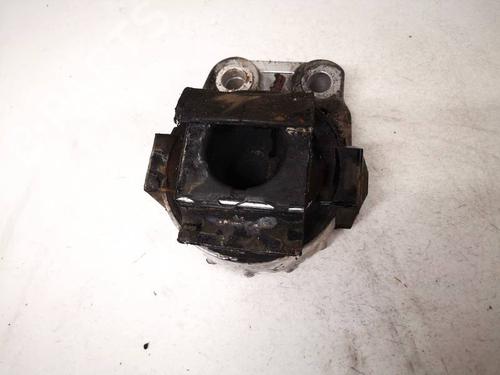 Used Engine mount Engine mount VOLVO V50 (545) 2.0 D (136 hp) 32925175 32925175