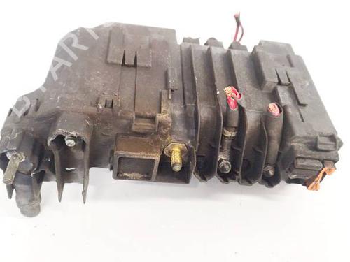 Used Fuse box Fuse box 38316355 38316355